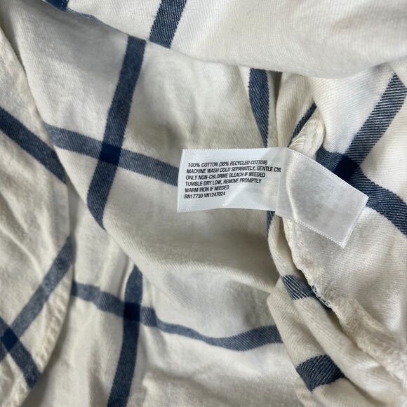 Universal Thread Flannel Shirt Women Small Blue White Plaid Oversized Fit Button - Picture 5 of 11